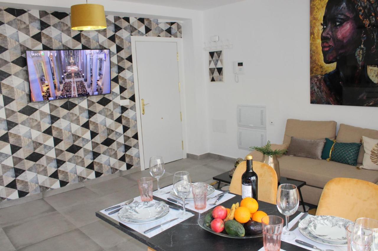 Los Boliches Holidays Suites Fuengirola Extérieur photo