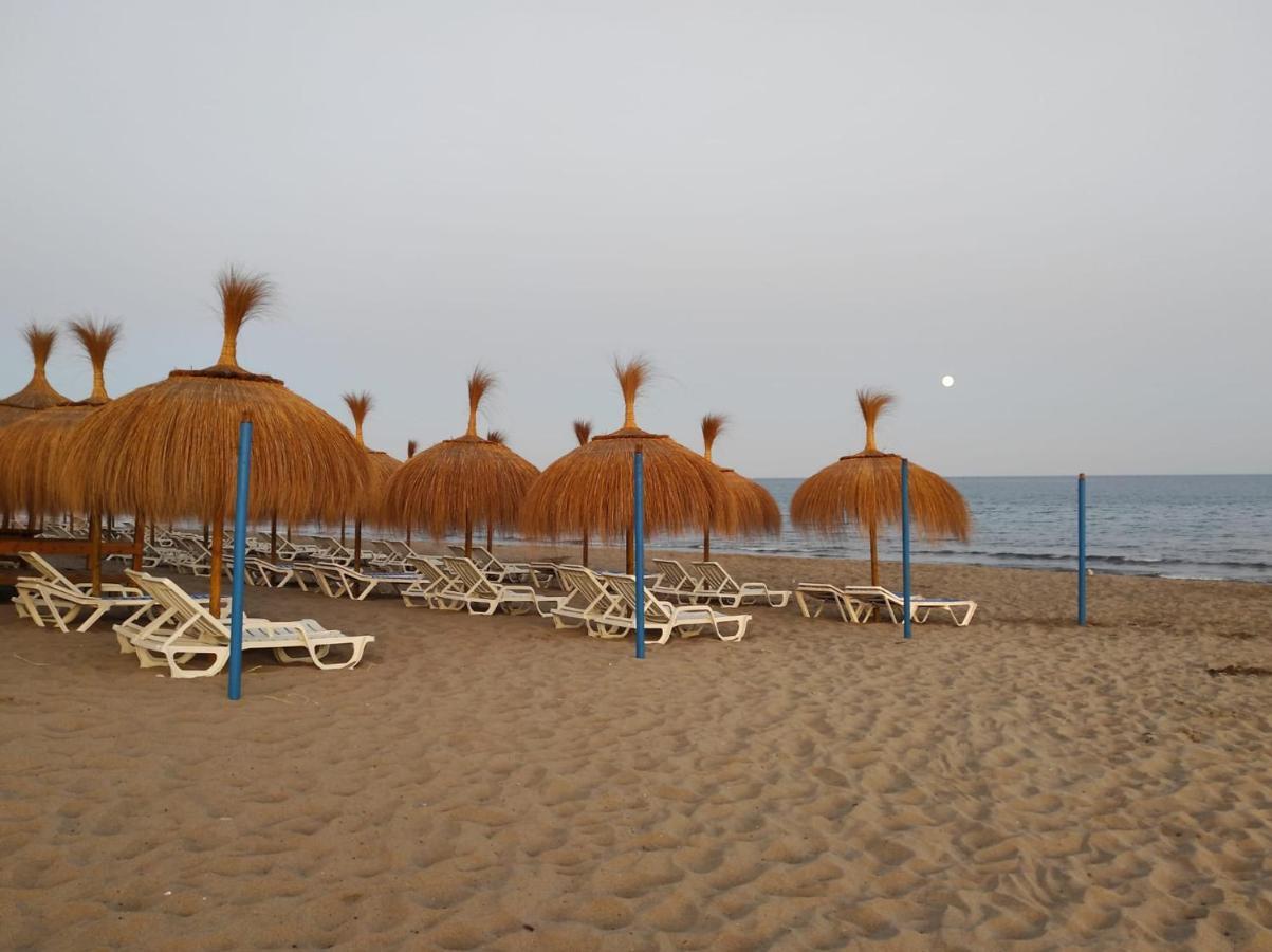 Los Boliches Holidays Suites Fuengirola Extérieur photo